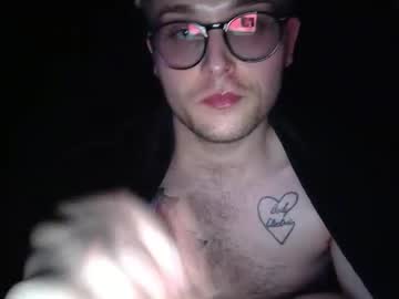 Stream thumbnail 4ddies_little9irl