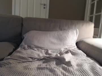 Stream thumbnail 4stretchy