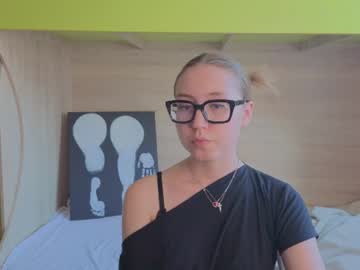 Stream thumbnail _yourhotangel_