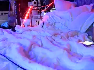 Stream thumbnail acouplefuxxx