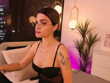 Stream thumbnail adelenovak__