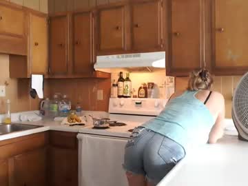Stream thumbnail adorable22