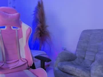 Stream thumbnail adrian_prime_