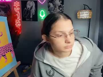 Stream thumbnail alina_paris