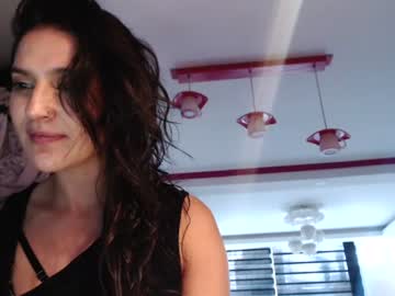 Stream thumbnail alipetite_