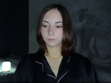 Stream thumbnail amalia_lambert13