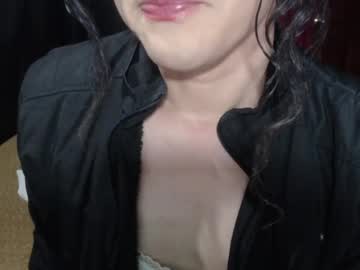 Stream thumbnail amandacerat