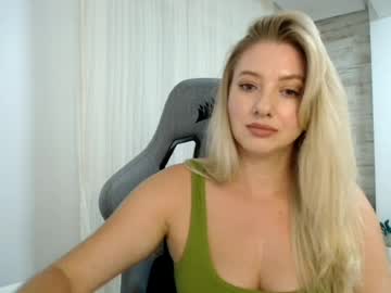 Stream thumbnail amelieleclair