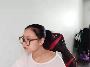 Stream thumbnail amiramita
