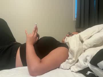 Stream thumbnail anditspinkxo