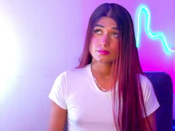 Stream thumbnail andrea_r_