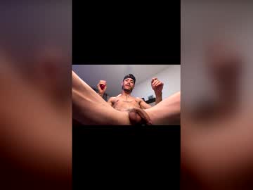 Stream thumbnail andrew_cediel