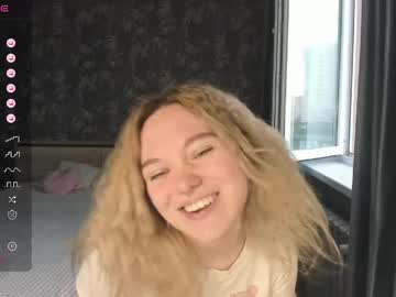 Stream thumbnail anna_aaaa