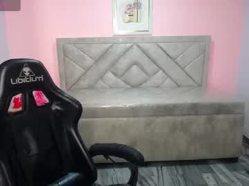 Stream thumbnail annyfox_ch