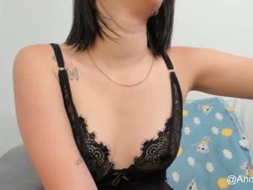 Stream thumbnail annyx_moon