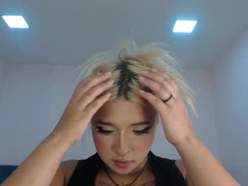 Stream thumbnail april__bunny