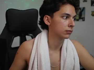 Stream thumbnail archi_love