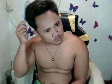 Stream thumbnail archie_hotguy