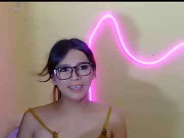 Stream thumbnail asian_mooreen