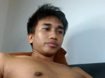 Stream thumbnail asiancock072800