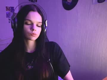 Stream thumbnail bettierobison
