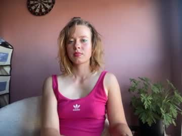 Stream thumbnail bettydesire