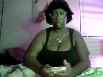 Stream thumbnail bigmamamocha