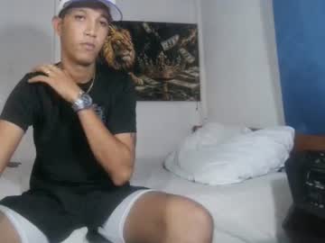 Stream thumbnail black_leather777