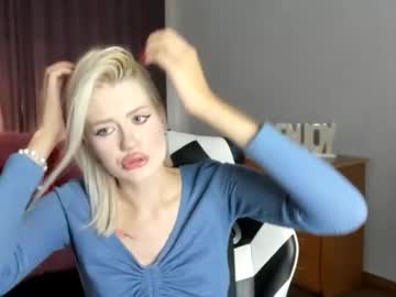 Stream thumbnail blondyledy