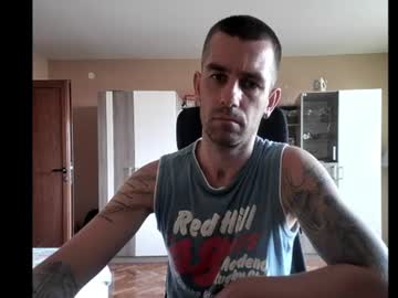 Stream thumbnail blue_eyed_wolf