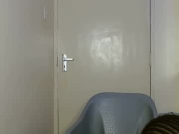 Stream thumbnail boobie_snack1
