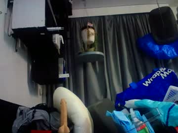 Stream thumbnail bottommlad
