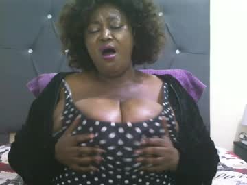 Stream thumbnail bouncingboobsxx