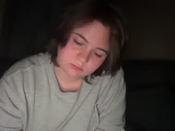 Stream thumbnail bugsanddaze