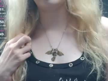 Stream thumbnail bumblevibe