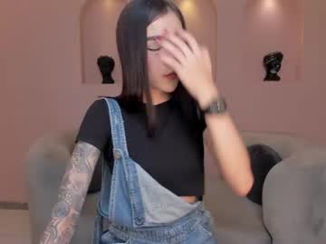 Stream thumbnail camillesnow