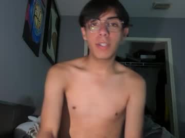 Stream thumbnail candlesboy