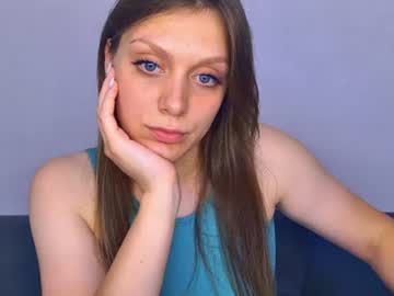 Stream thumbnail caponedreams