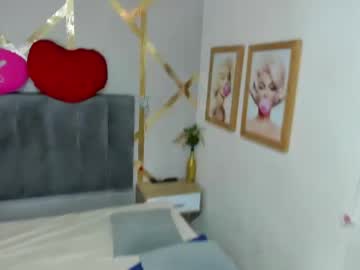 Stream thumbnail caro_danna