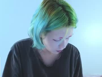 Stream thumbnail carolinerichter