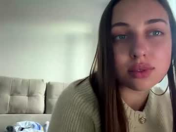 Stream thumbnail caronirby