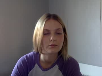 Stream thumbnail cassieheart007