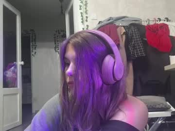 Stream thumbnail catinatomerlin