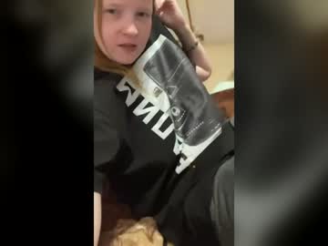 Stream thumbnail celine_kitty