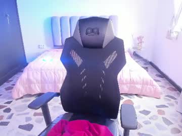 Stream thumbnail cherrybombs_