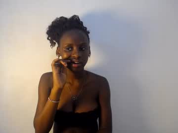 Stream thumbnail cherrydoll8