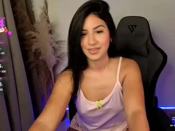 Stream thumbnail chloebum_