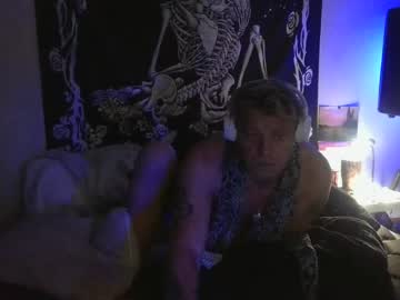 Stream thumbnail cleanhole4you