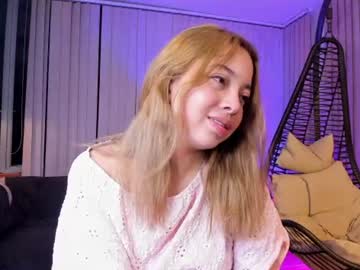 Stream thumbnail cloe_blonde