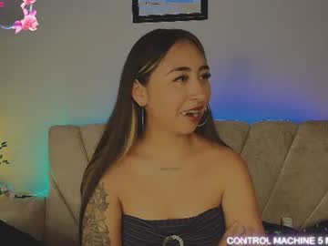 Stream thumbnail cloe_martinezz_